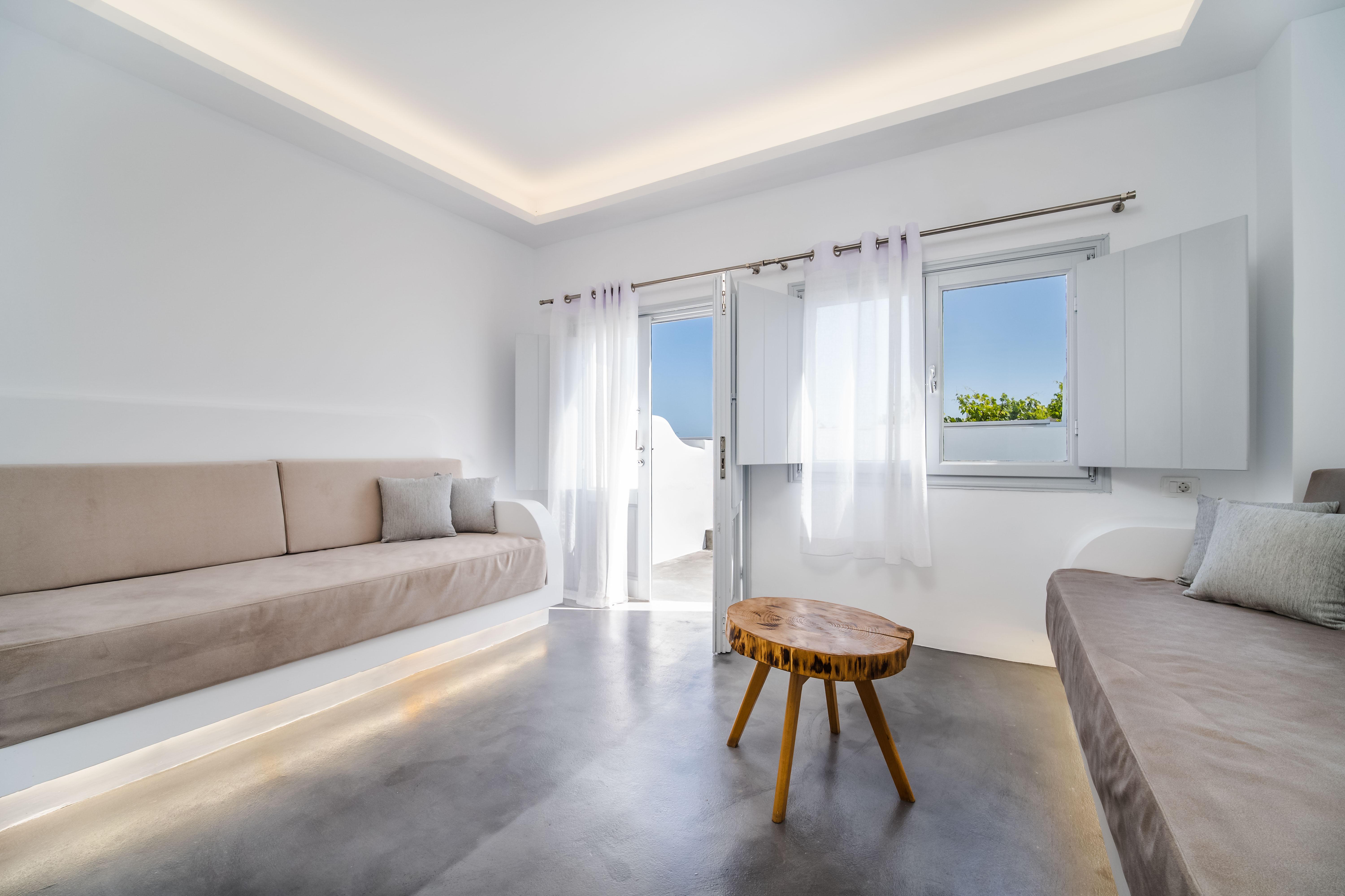 Serenita Luxury Suites Akrotírion Eksteriør billede