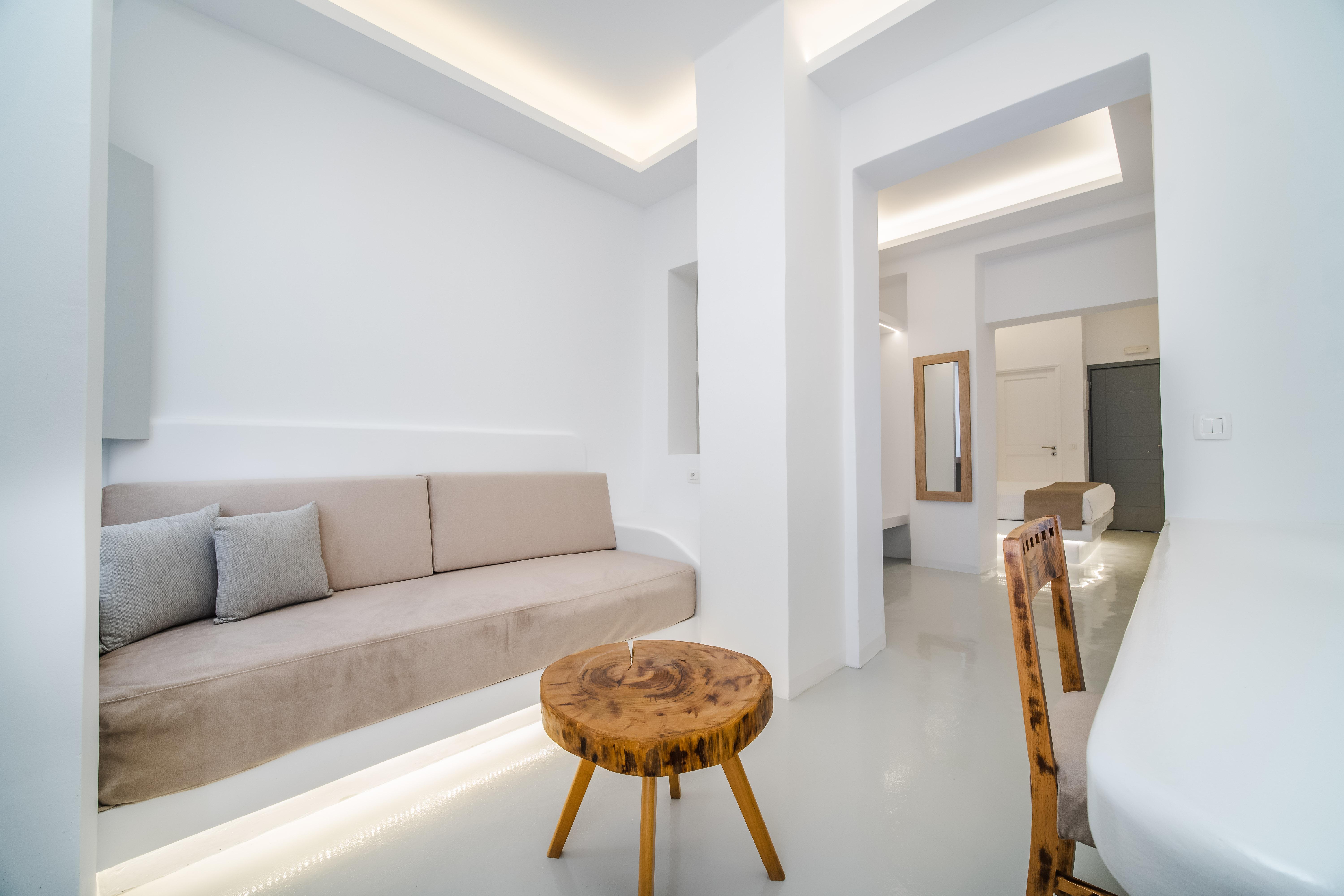 Serenita Luxury Suites Akrotírion Eksteriør billede