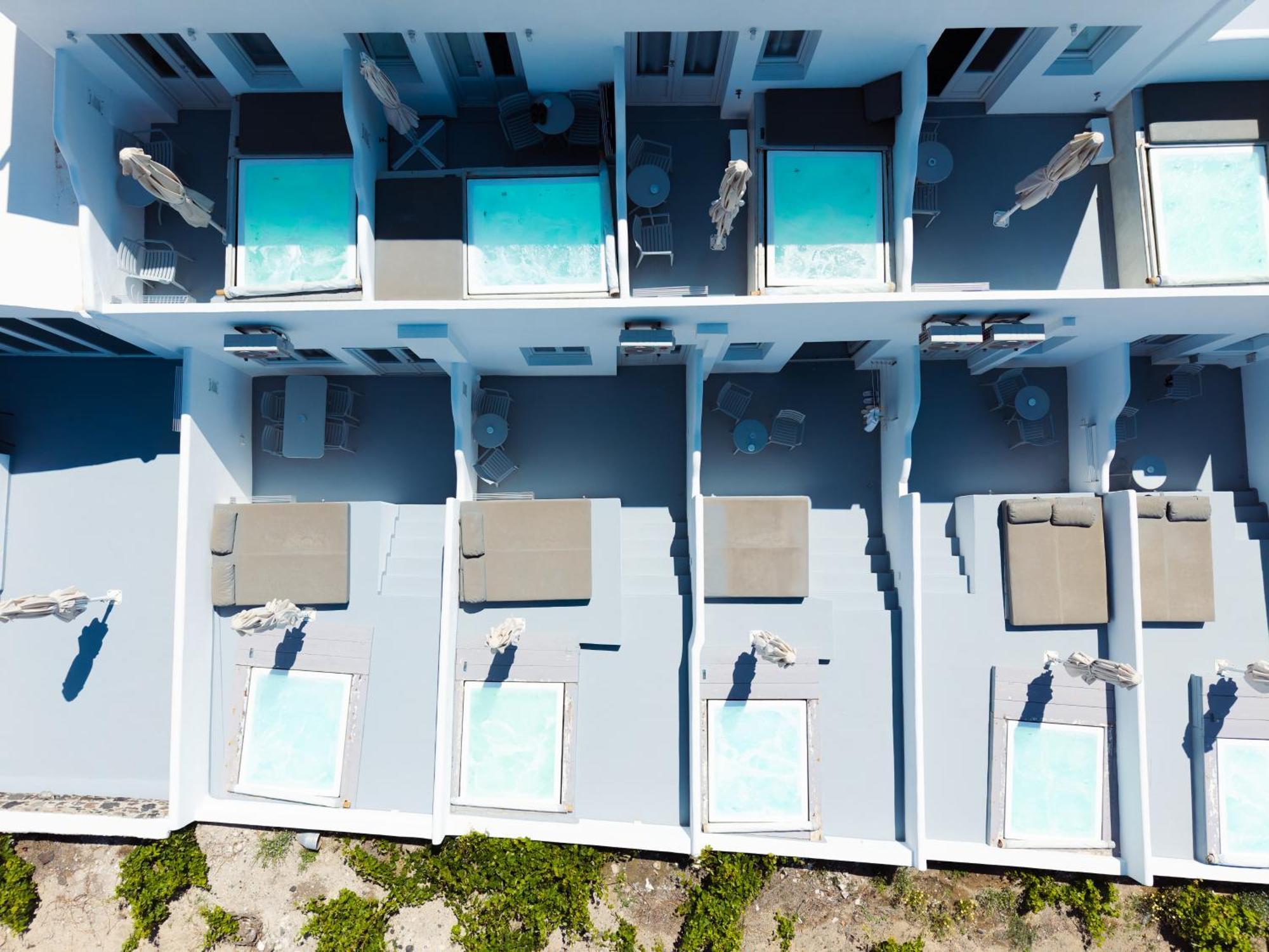 Serenita Luxury Suites Akrotírion Eksteriør billede